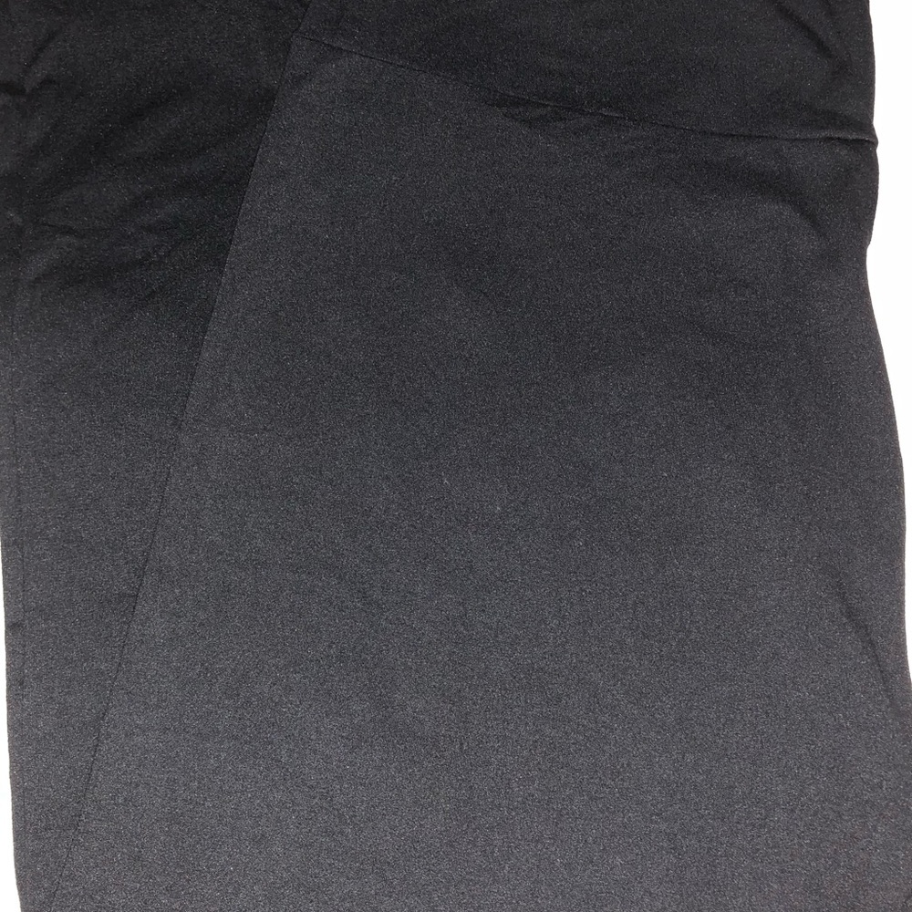 Brand new TC black capri leggings.